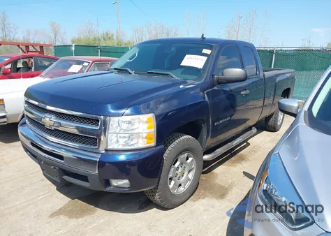 2011 Chevrolet Silverado 1500 Lt z USA, uszkodzony, nr VIN 1GCRCSE03BZ303291